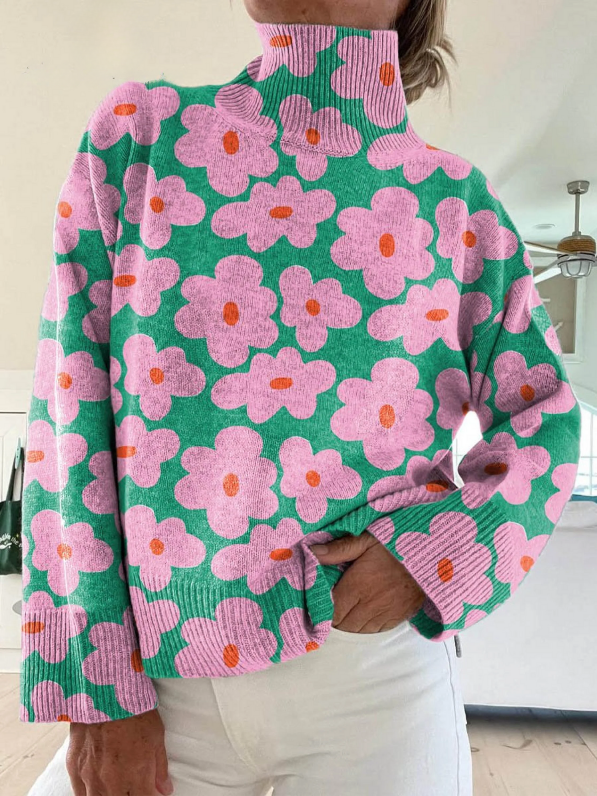 Mirellia | Svetr s květinovým vzorem a vysokým límcem